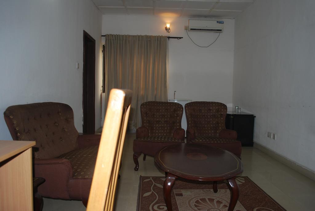 The Manor Hotel Port Harcourt Quarto foto